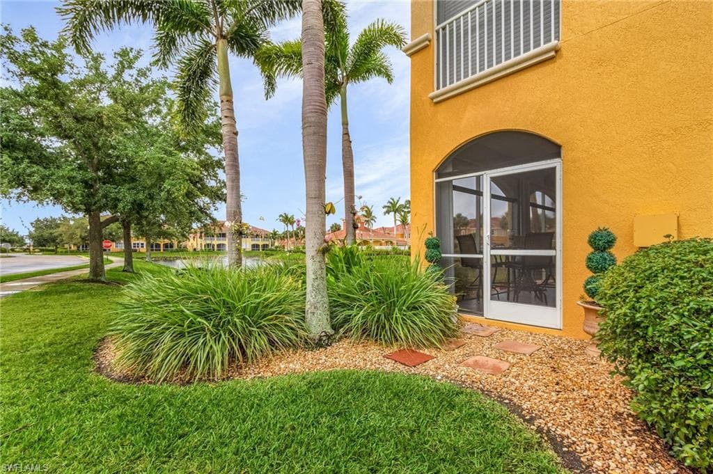 175 Shadroe Cove CIR # 1101, CAPE CORAL FL 33991-23