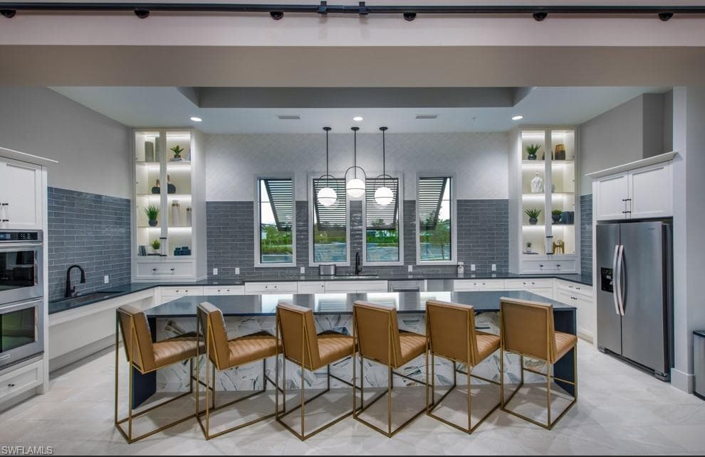 7002 Del Webb Oak Creek BLVD N, NORTH FORT MYERS FL 33917-32