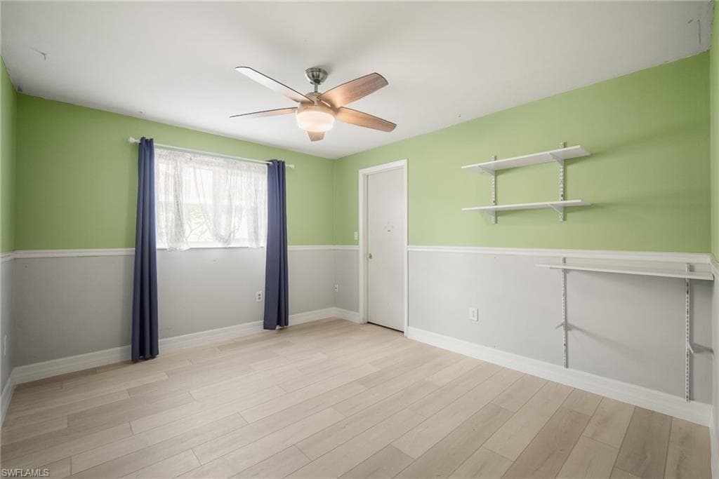 212 Willowick DR, NAPLES FL 34110-19