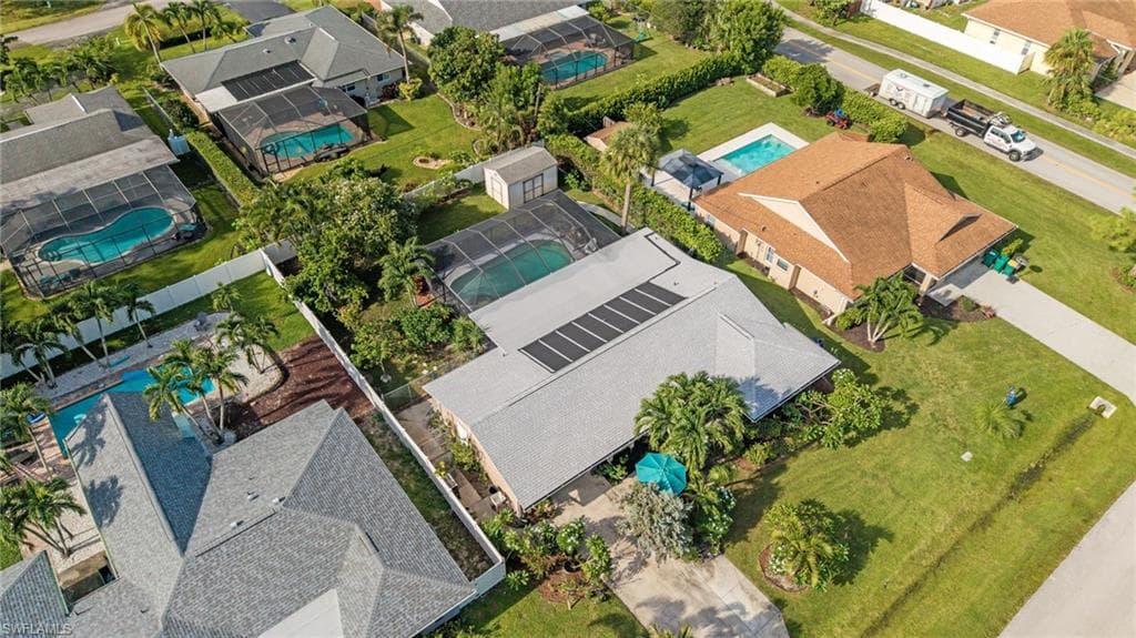 212 Willowick DR, NAPLES FL 34110-30