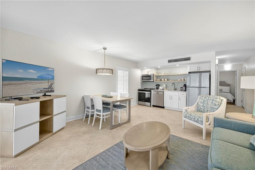 2255 W Gulf DR # 125, SANIBEL FL 33957-4