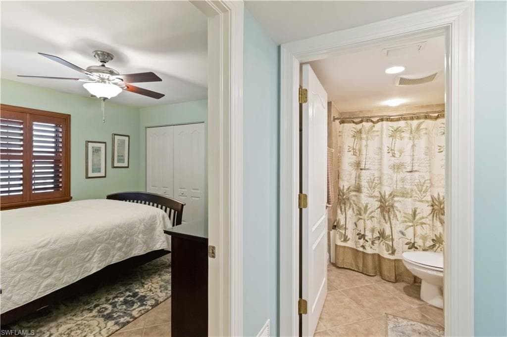 50 Meredith DR # 8, ENGLEWOOD FL 34223-22