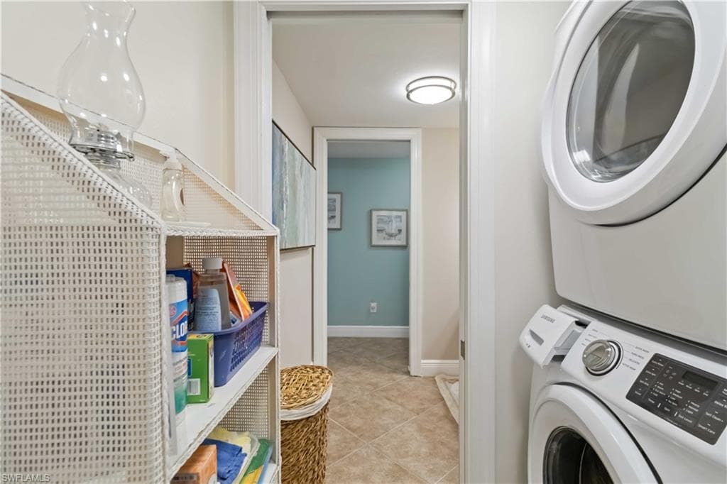 50 Meredith DR # 8, ENGLEWOOD FL 34223-16