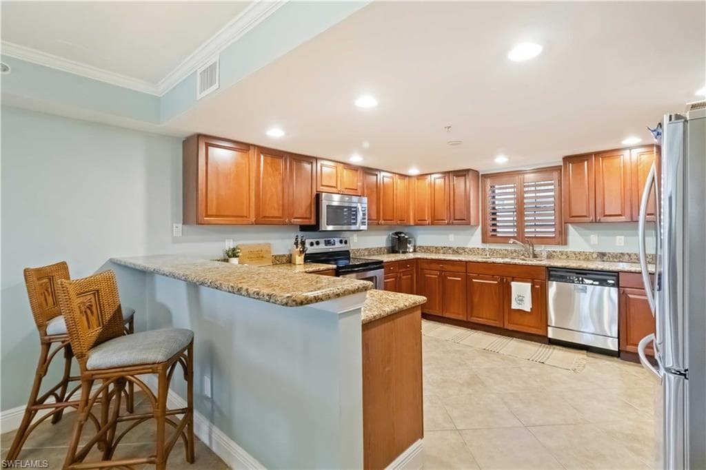 50 Meredith DR # 8, ENGLEWOOD FL 34223-11