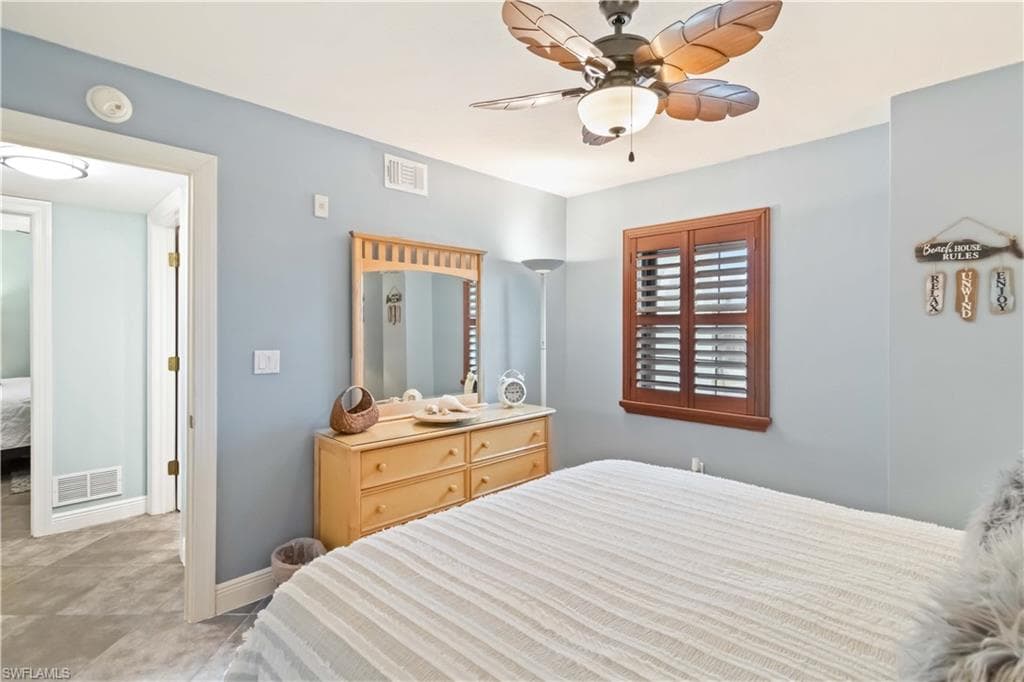 50 Meredith DR # 8, ENGLEWOOD FL 34223-21