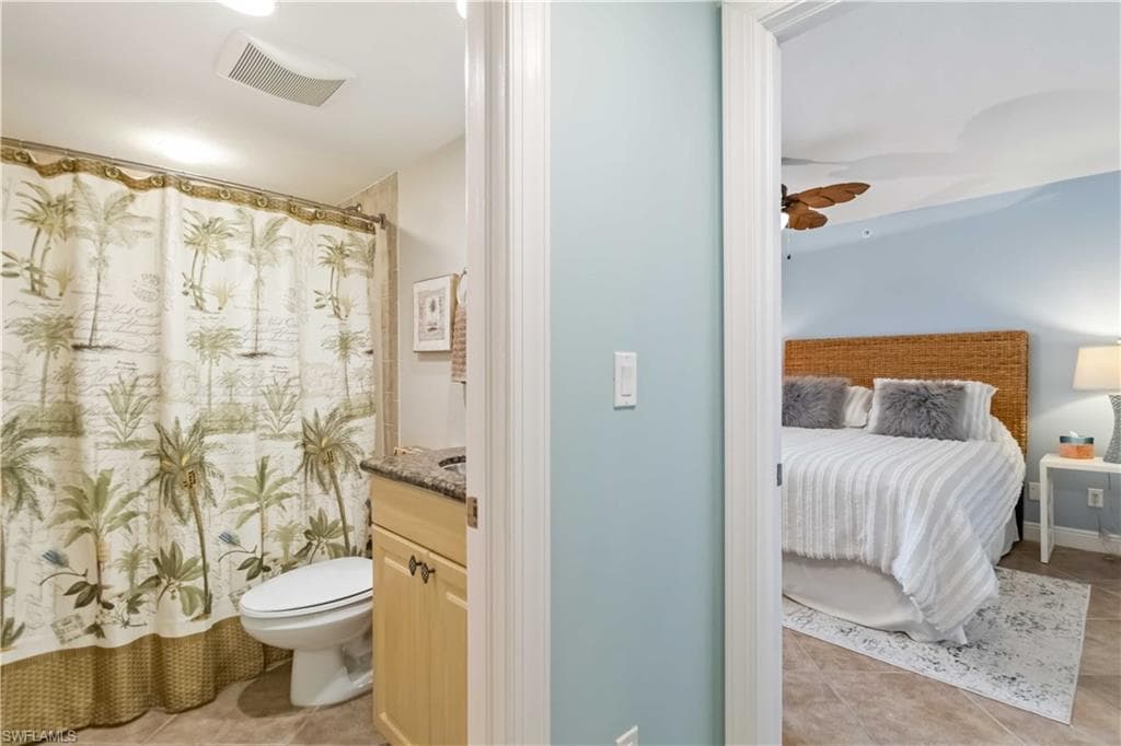 50 Meredith DR # 8, ENGLEWOOD FL 34223-23