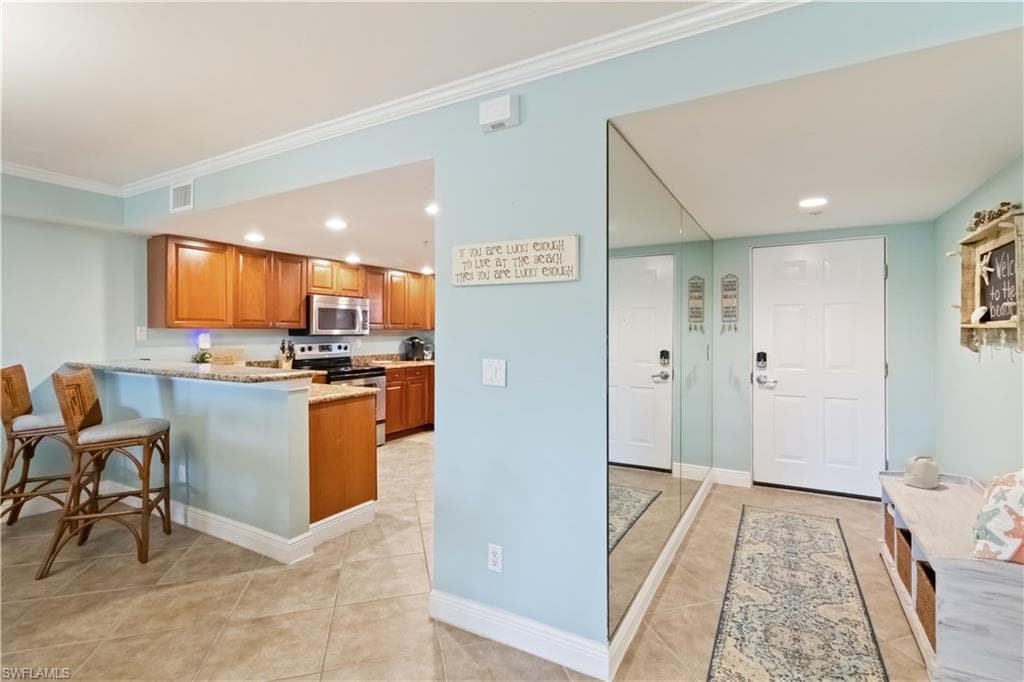 50 Meredith DR # 8, ENGLEWOOD FL 34223-9