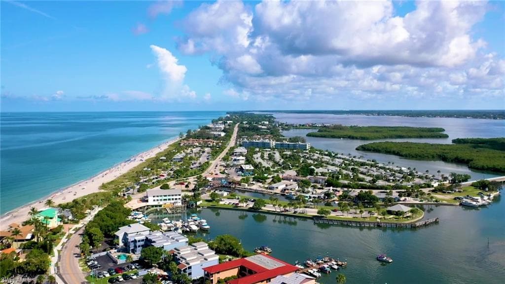 50 Meredith DR # 8, ENGLEWOOD FL 34223-43