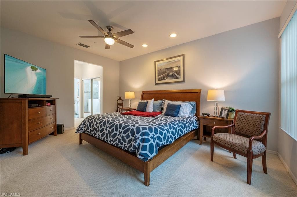 4675 Winged Foot CT # 102, NAPLES FL 34112-8