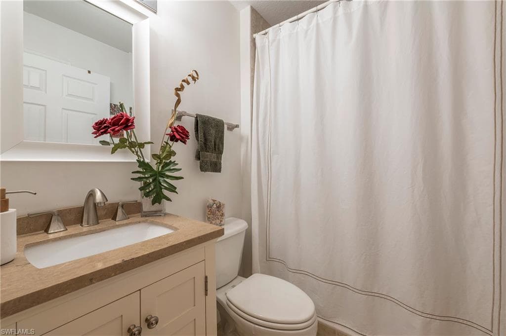 4675 Winged Foot CT # 102, NAPLES FL 34112-13