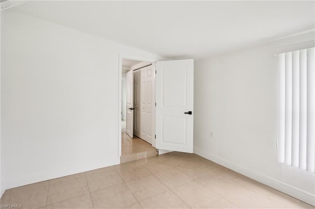 89 Cabana AVE, NORTH FORT MYERS FL 33903-19