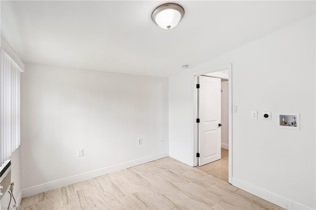 89 Cabana AVE, NORTH FORT MYERS FL 33903-17