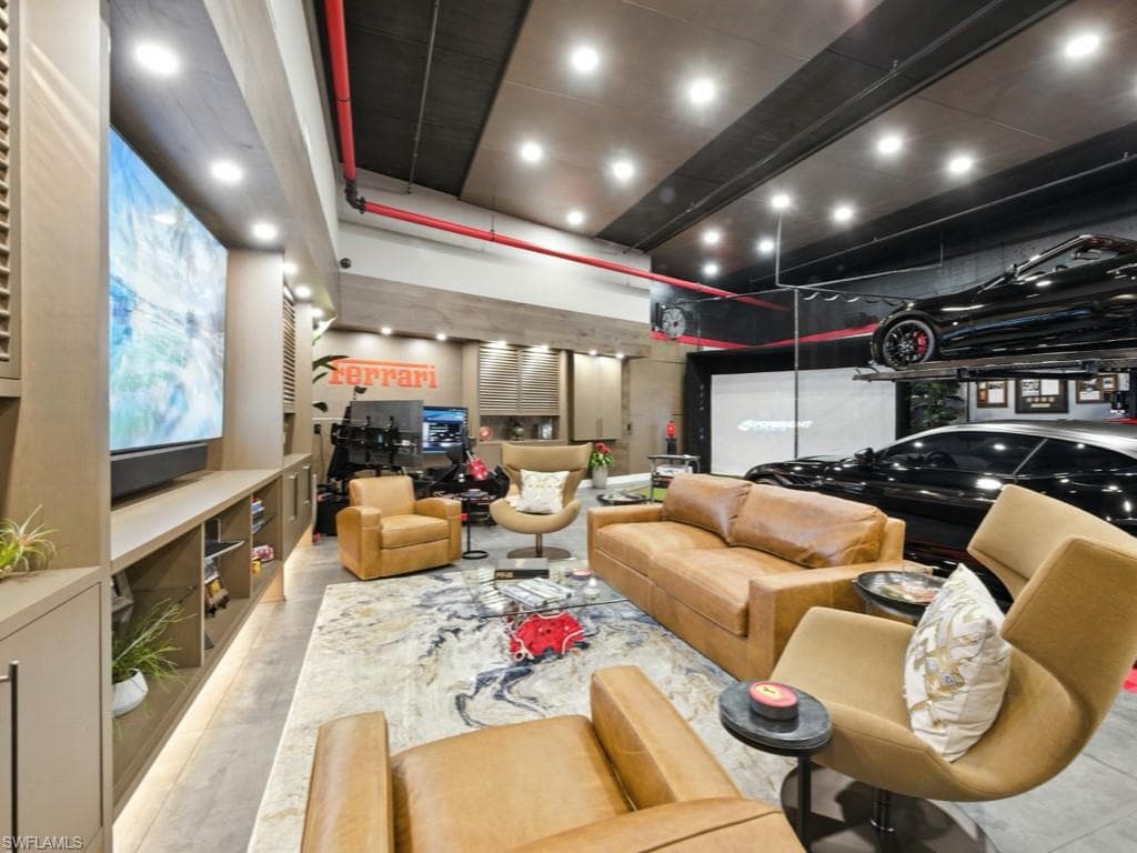 994 N Barfield DR # 11, MARCO ISLAND FL 34145-5