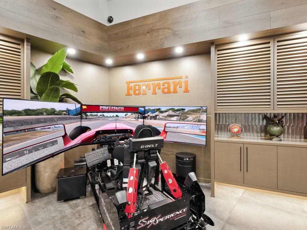 994 N Barfield DR # 11, MARCO ISLAND FL 34145-8