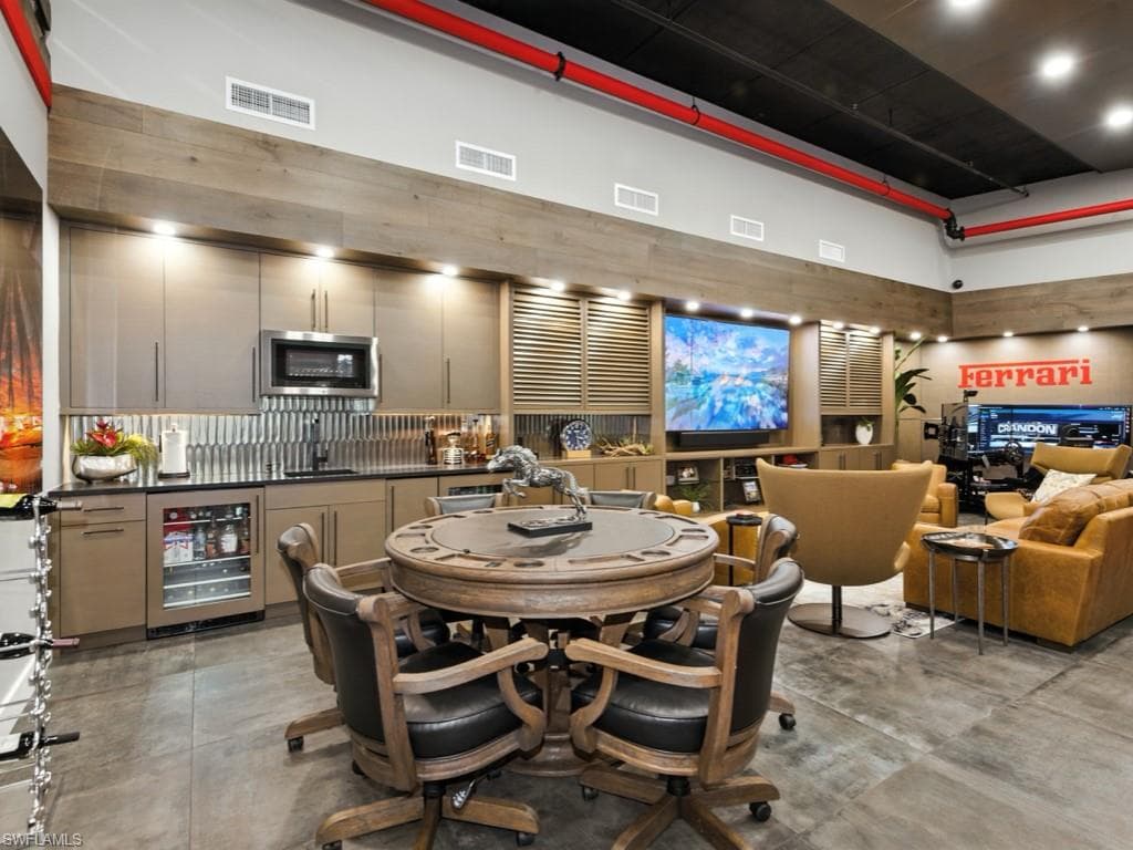 994 N Barfield DR # 11, MARCO ISLAND FL 34145-3