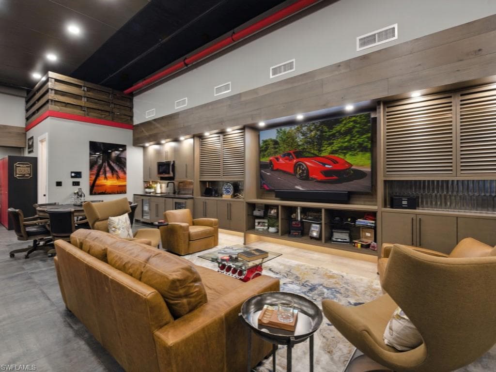 994 N Barfield DR # 11, MARCO ISLAND FL 34145-7