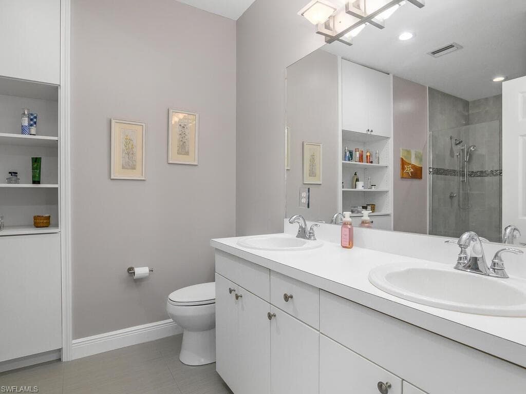 23252 Grassy Pine DR, ESTERO FL 33928-3