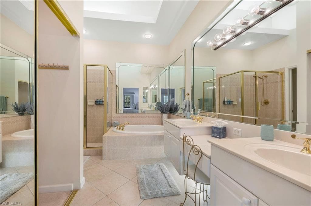 14530 Red Fox RUN # 204, NAPLES FL 34110-8
