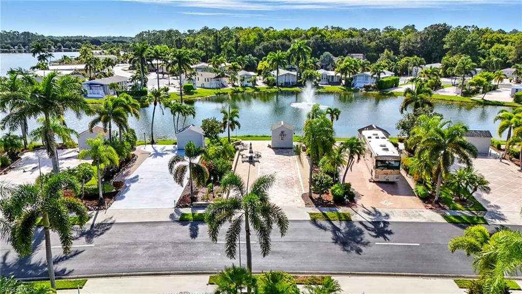 3113 Weathervane PT, NAPLES FL 34120-9