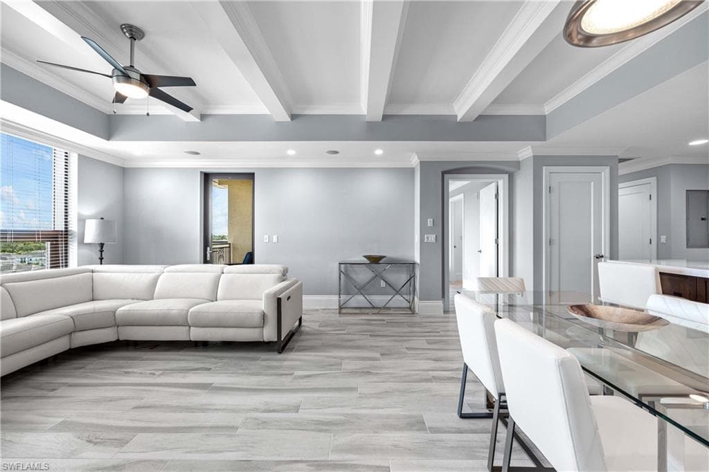 9115 Strada PL # 5511, NAPLES FL 34108-15