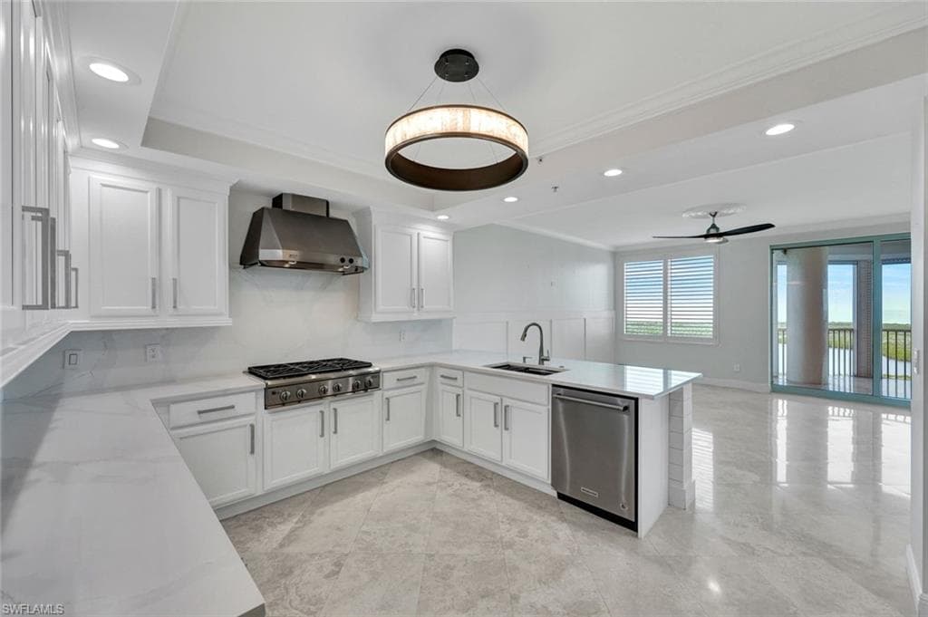 275 Indies WAY # 1703, NAPLES FL 34110-1