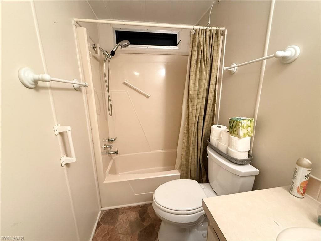 3404 Rainbow LN, NORTH FORT MYERS FL 33903-23