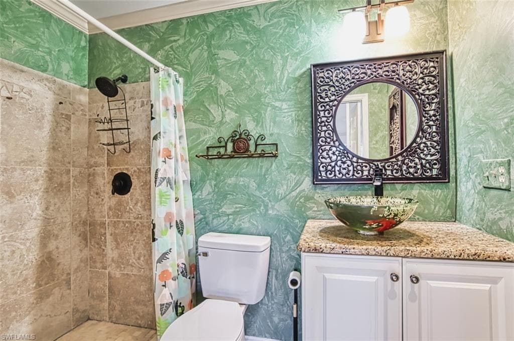 6494 Royal Woods DR # 2, FORT MYERS FL 33908-13