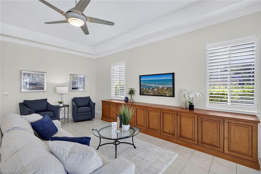 14595 Glen Eden DR, NAPLES FL 34110-5