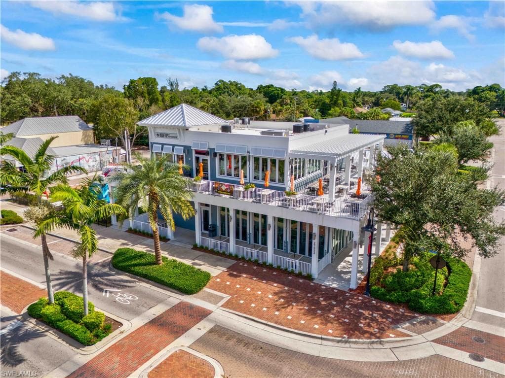 25650 Luci DR, BONITA SPRINGS FL 34135-7