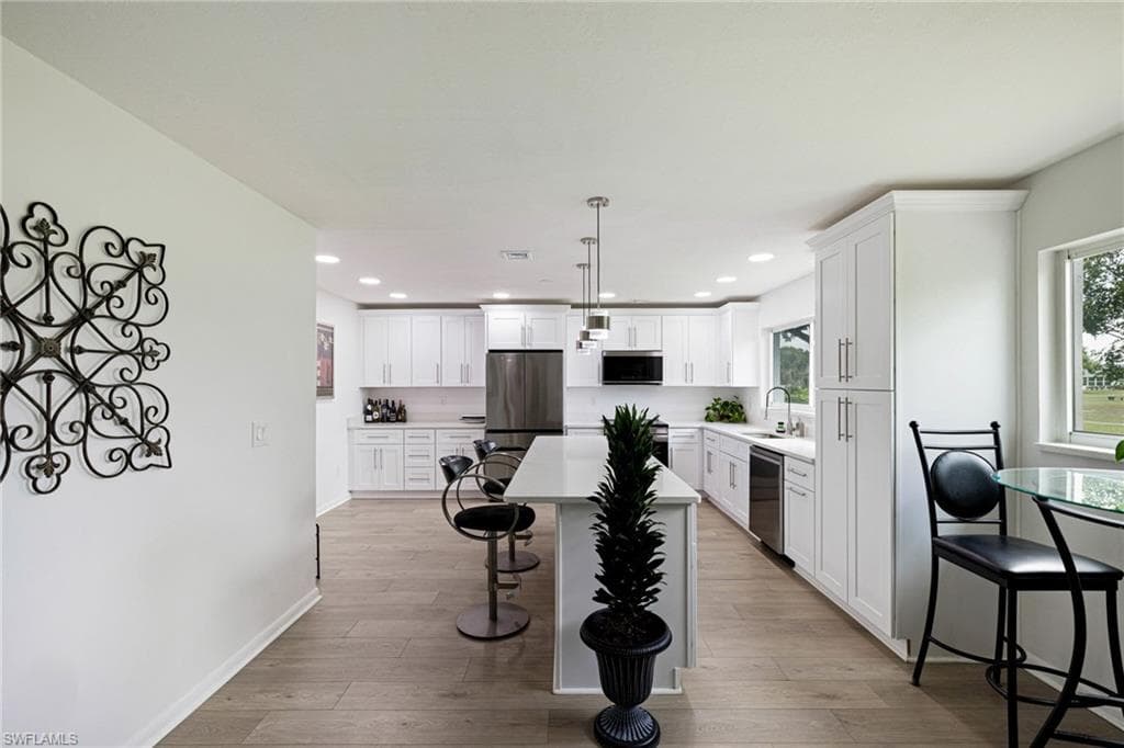 1404 Myerlee Country Club BLVD, FORT MYERS FL 33919-15