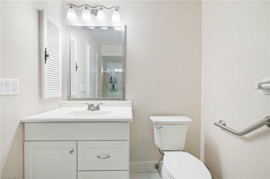 1404 Myerlee Country Club BLVD, FORT MYERS FL 33919-27