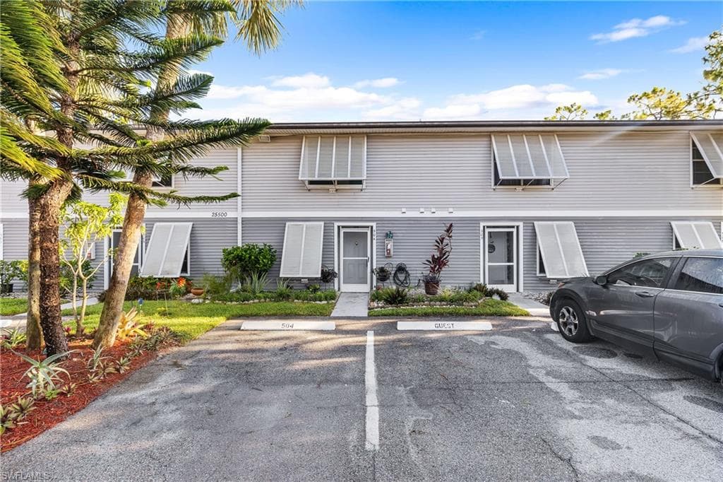 25500 Cockleshell DR # 504, BONITA SPRINGS FL 34135-33