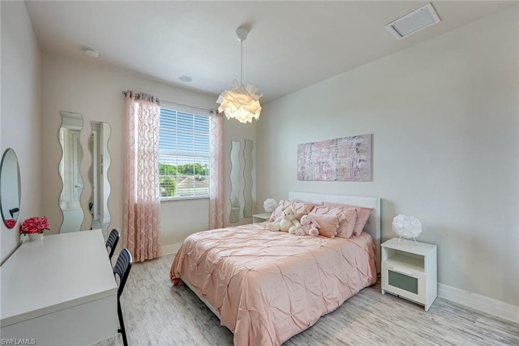 6582 Monterey PT, NAPLES FL 34105-16