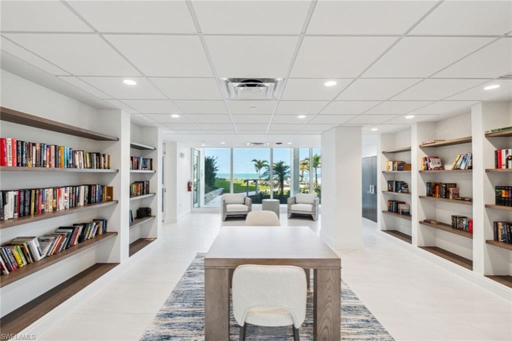 3443 Gulf Shore BLVD N # 813, NAPLES FL 34103-18