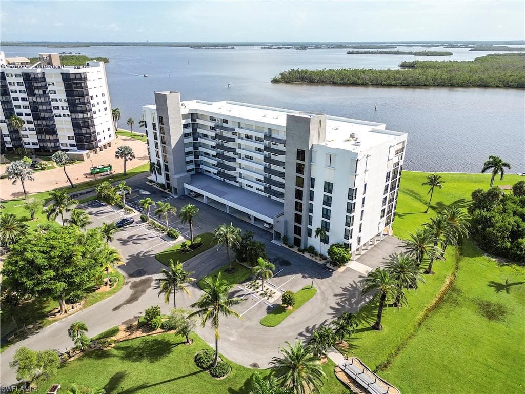 4253 Bay Beach LN # C3, FORT MYERS BEACH FL 33931-1