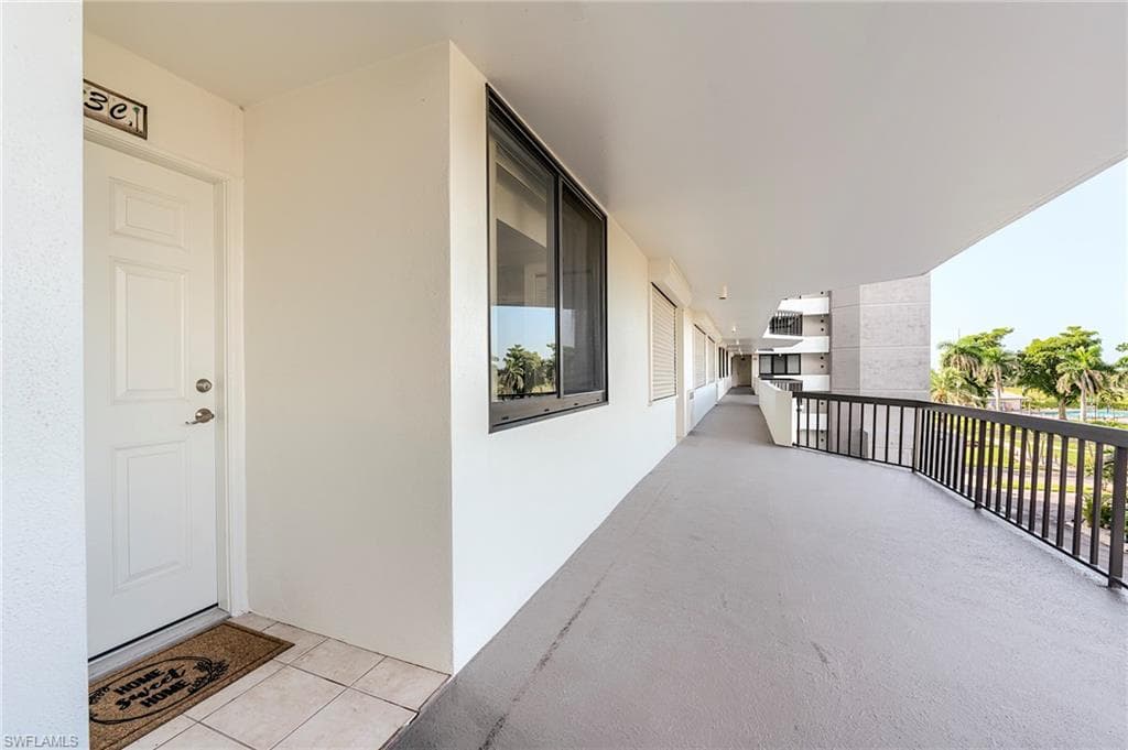 4253 Bay Beach LN # C3, FORT MYERS BEACH FL 33931-6