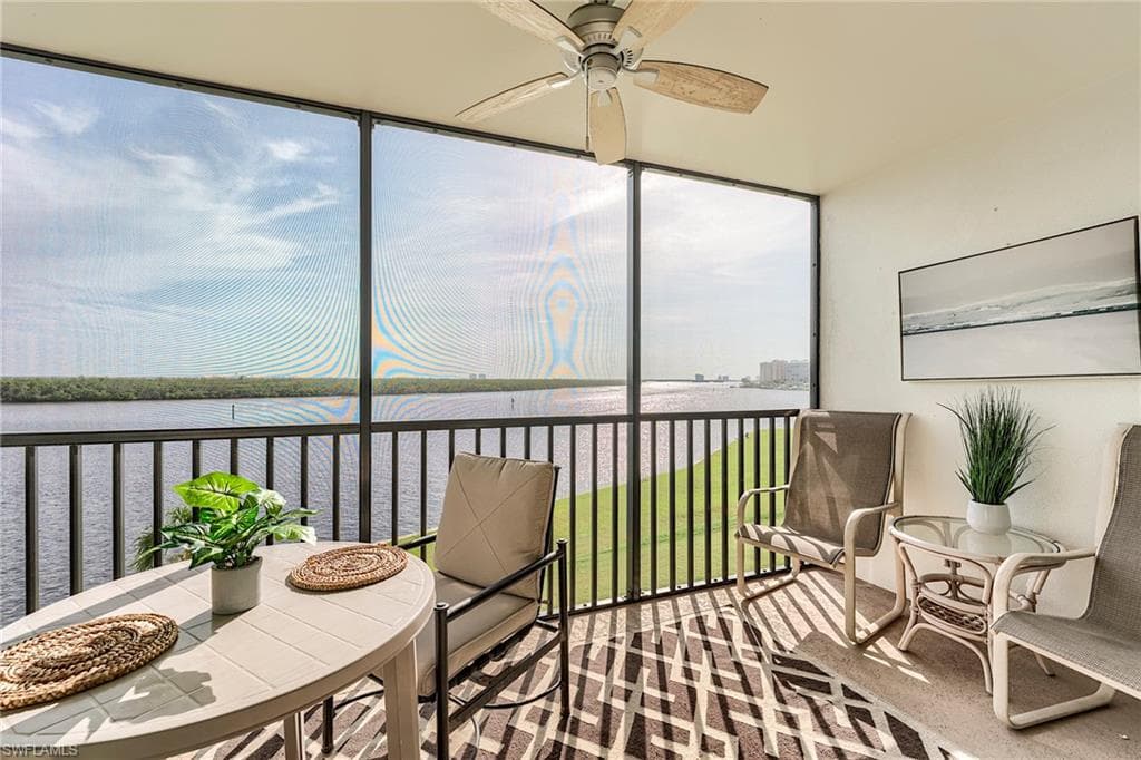 4253 Bay Beach LN # C3, FORT MYERS BEACH FL 33931-27