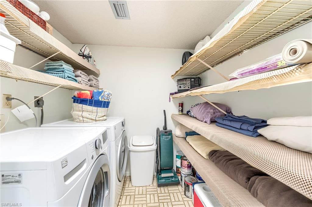 4253 Bay Beach LN # C3, FORT MYERS BEACH FL 33931-19