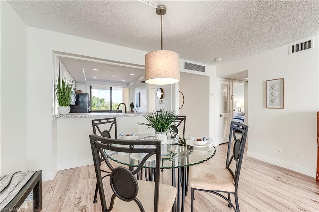 4253 Bay Beach LN # C3, FORT MYERS BEACH FL 33931-13