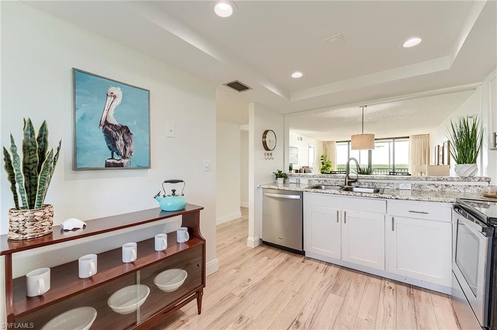 4253 Bay Beach LN # C3, FORT MYERS BEACH FL 33931-10