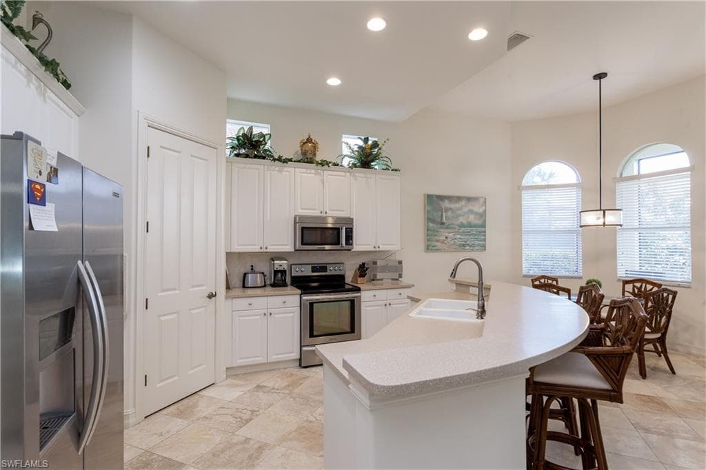 20092 Palermo Lake CT, ESTERO FL 33928-6