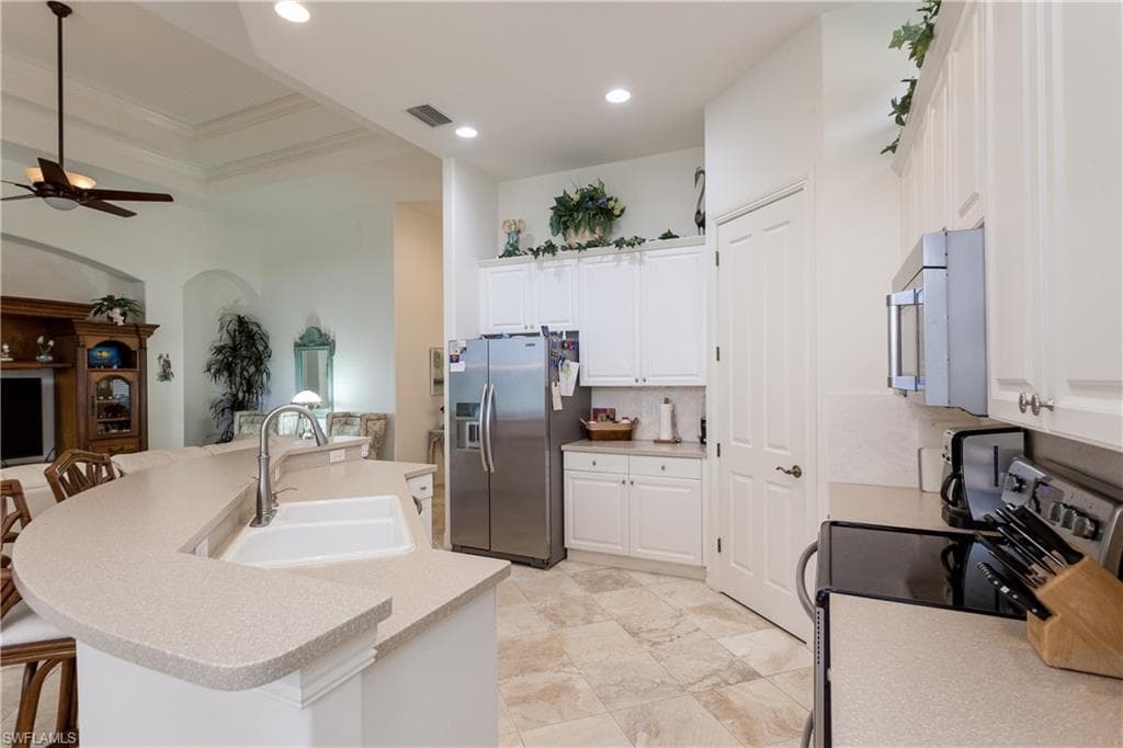 20092 Palermo Lake CT, ESTERO FL 33928-8