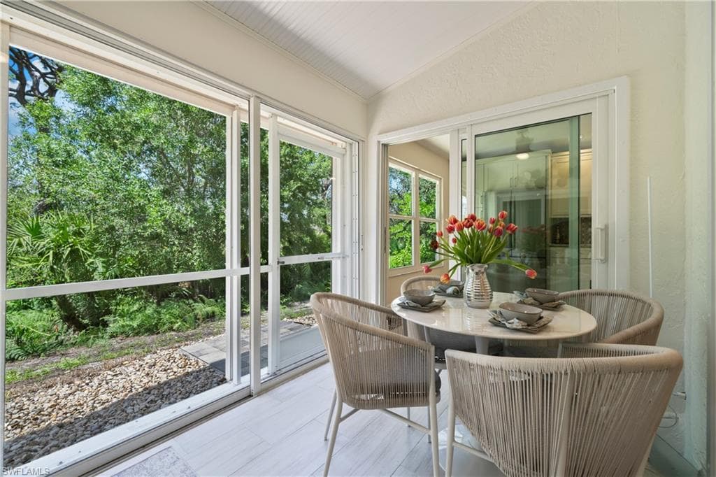 347 Emerald Bay CIR # S7, NAPLES FL 34110-8