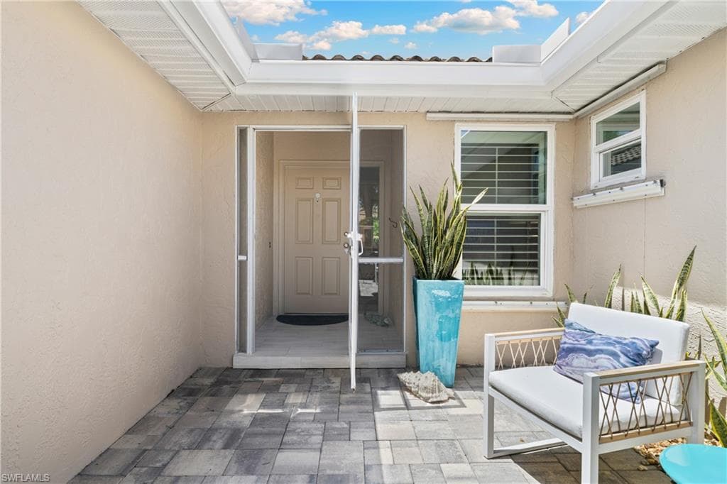 347 Emerald Bay CIR # S7, NAPLES FL 34110-33