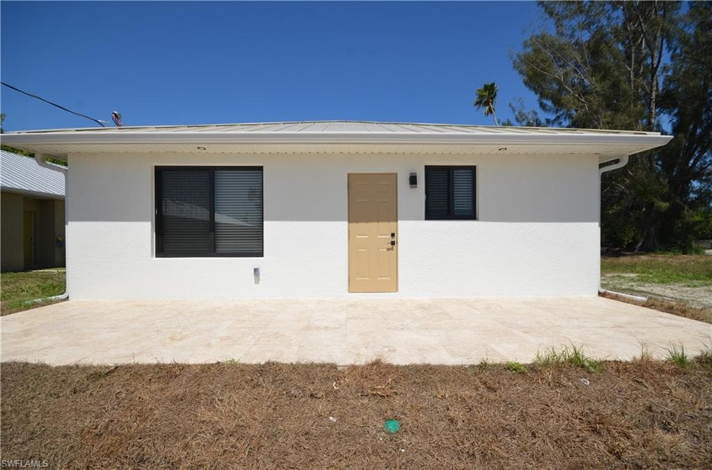 2188 Barker BLVD-6