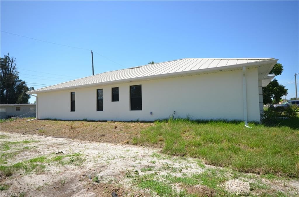 2188 Barker BLVD-3