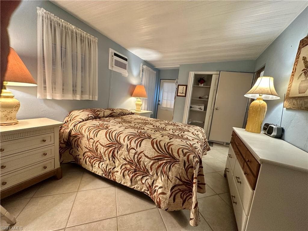3165 Bunny Run DR, NORTH FORT MYERS FL 33917-29