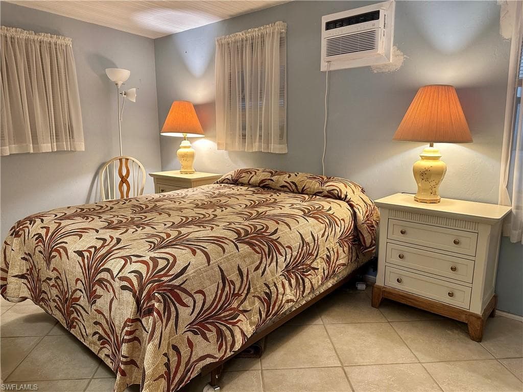 3165 Bunny Run DR, NORTH FORT MYERS FL 33917-30