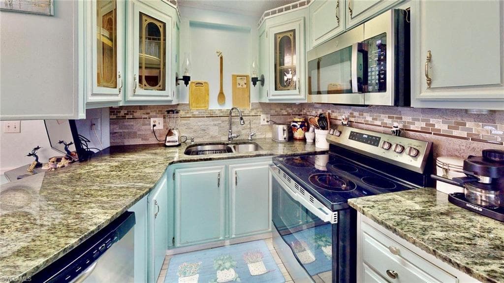 186 Panther Pass CIR # 186, NAPLES FL 34114-16