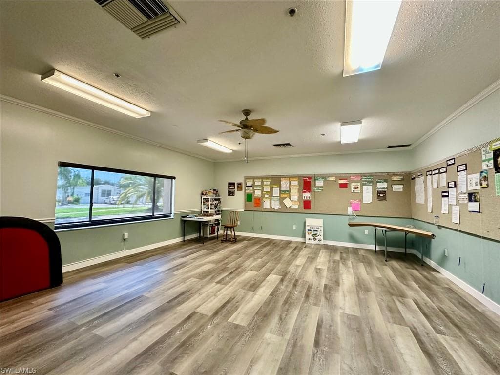 186 Panther Pass CIR # 186, NAPLES FL 34114-30